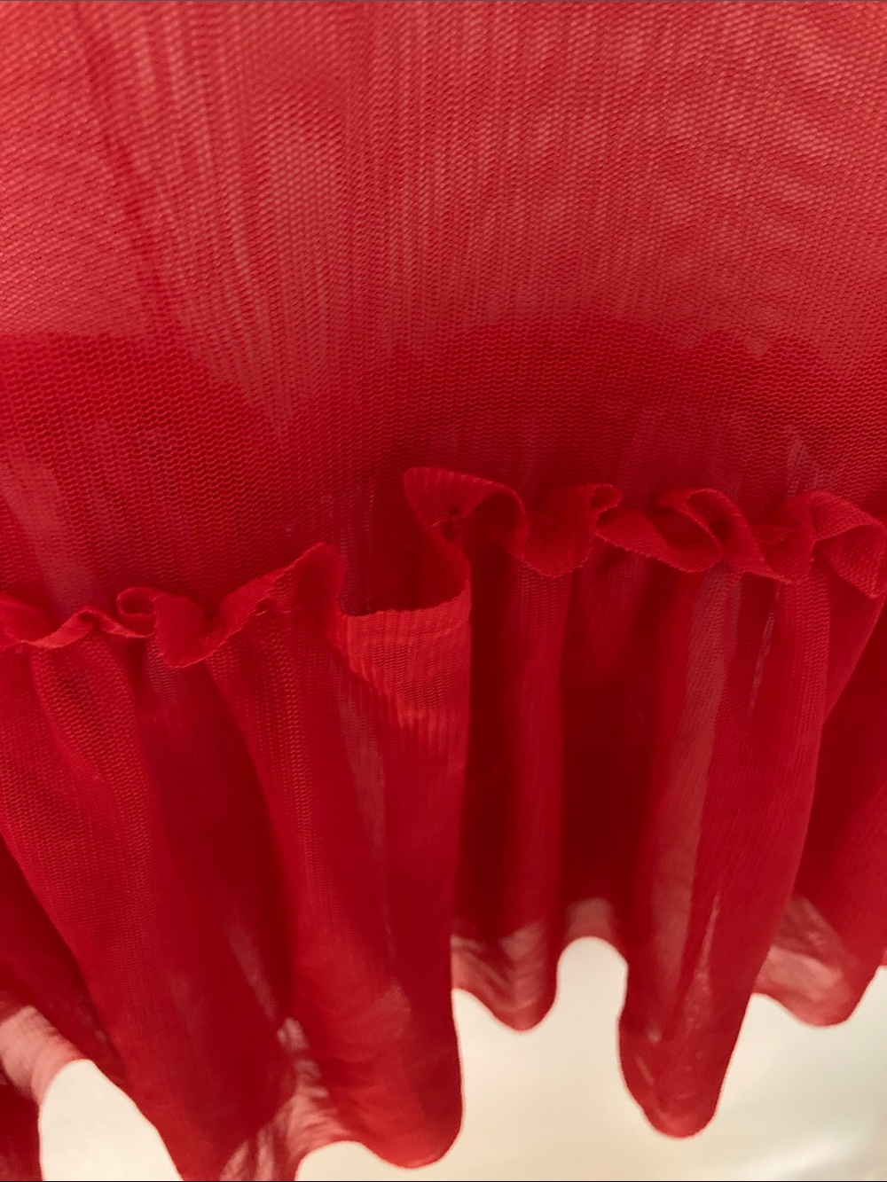 Red Sheer Mesh Ruffle-Hem Tee - Picture 5 of 6